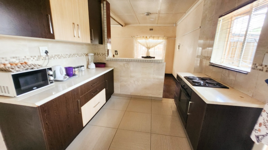 3 Bedroom Property for Sale in Stilfontein North West